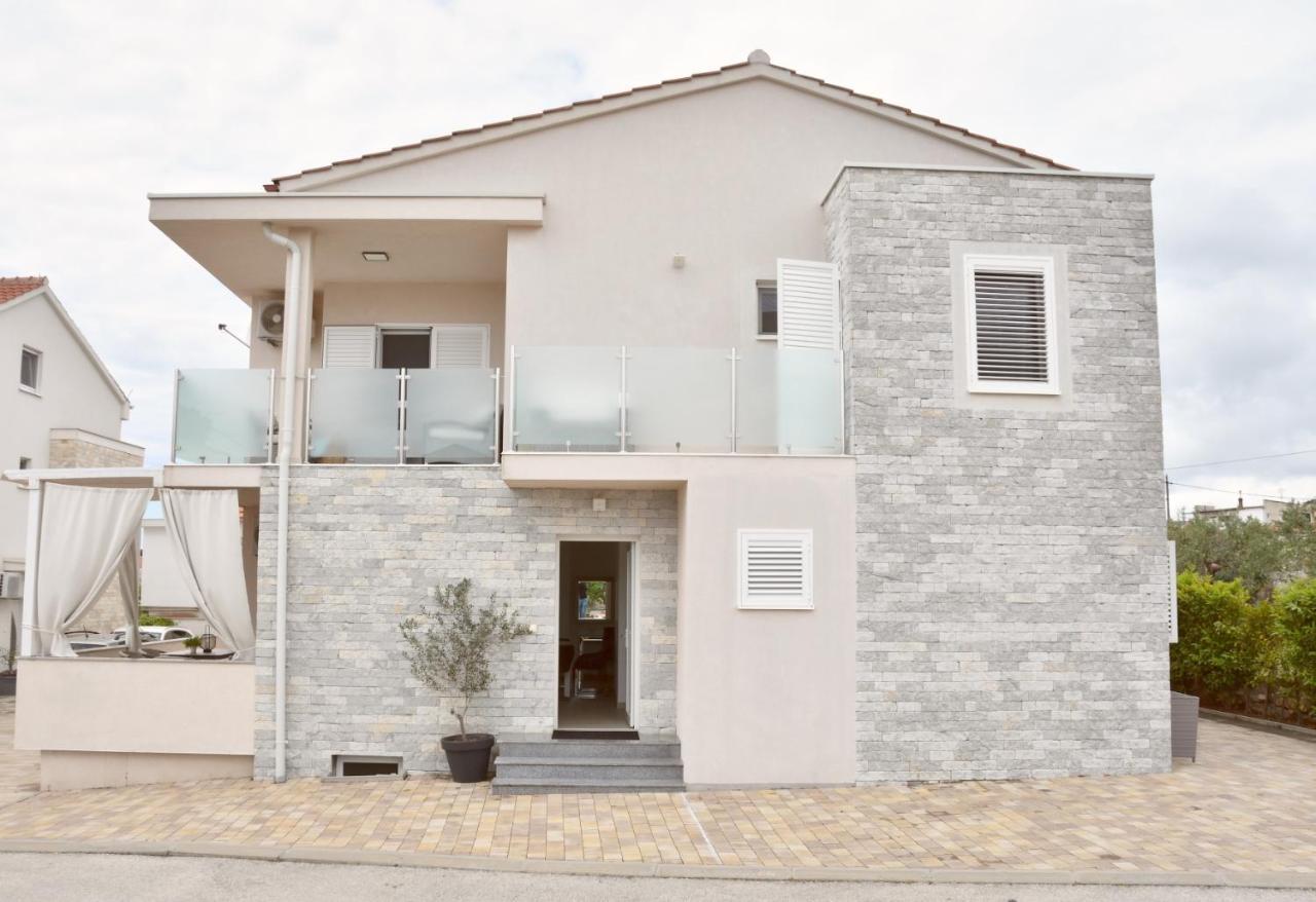 Apartment Josip 2 Tribalj 外观 照片